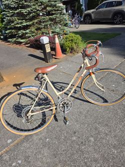 Bike  JCPenney Super Star 26", Speed 10, Antic but Very Good condition