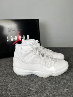 COMME des GARÇONS HOMME PLUS x Air Jordan 11