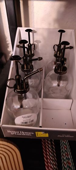 Glass spray bottle