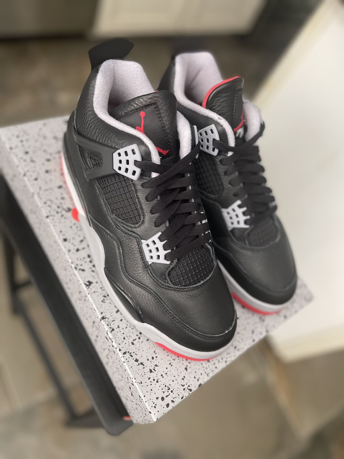 Jordan 4 Bred Reimagined Size 9