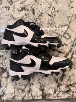 Nike Air Jordan Youth Cleats