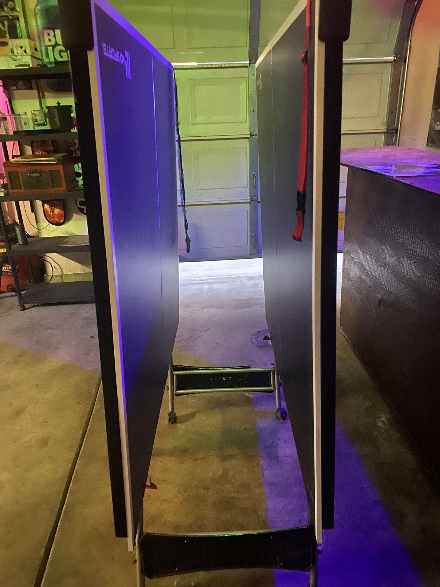 Ping-Pong Table