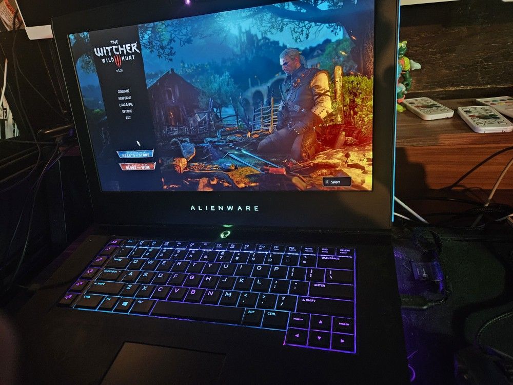 Gaming Laptop + Switch Lite+Acessories Bundle