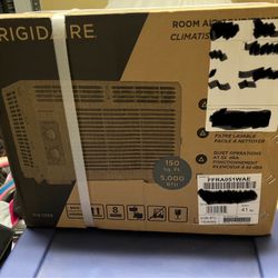 Frigidaire AC New In Box FFRA051WAE