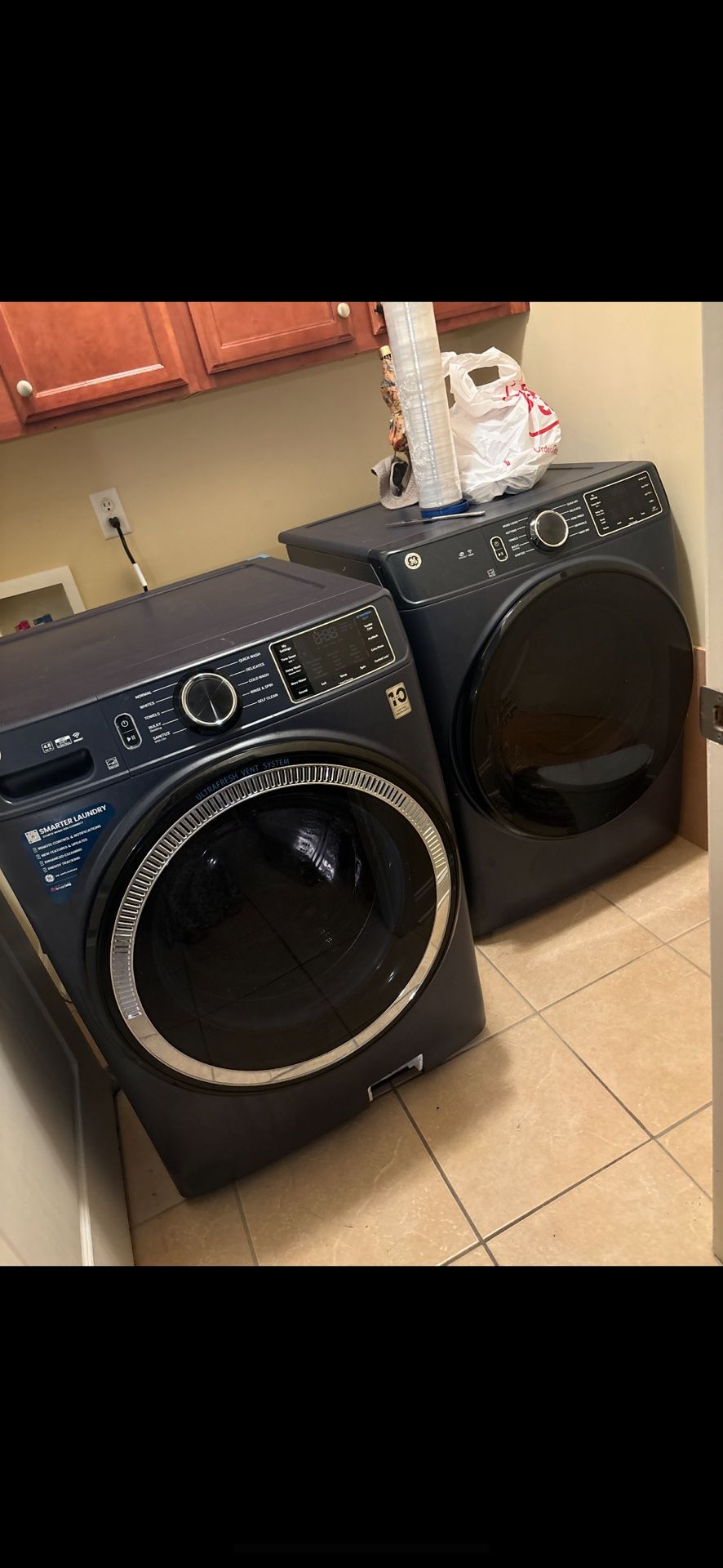Ge Washer & Dryer