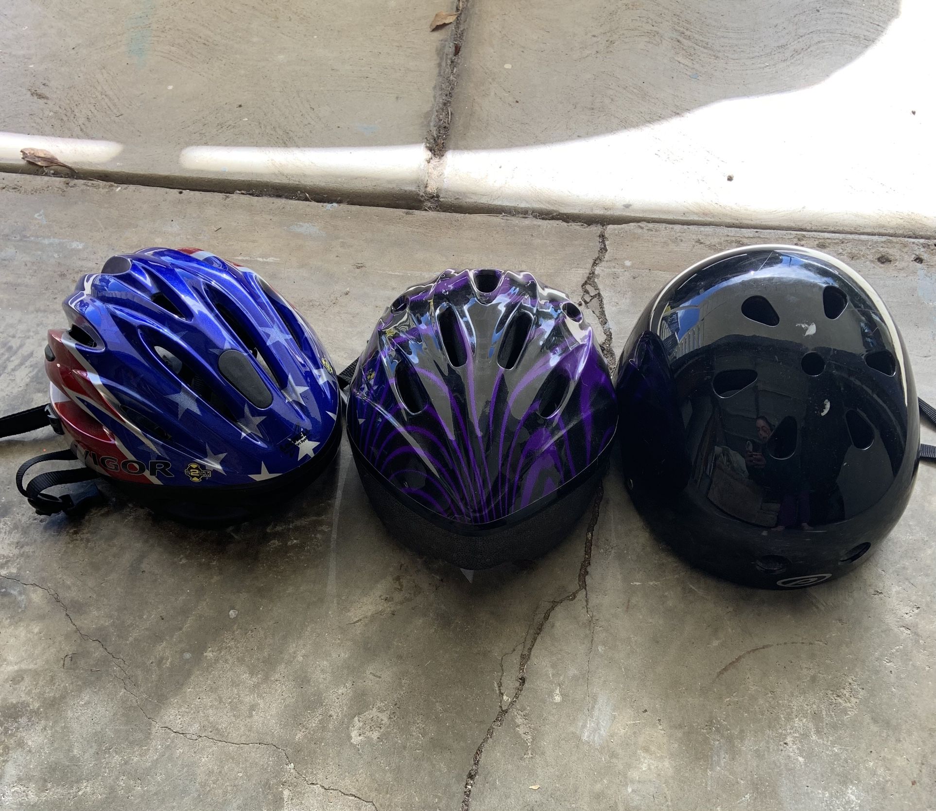 3 Sport Helmets-hardly Used