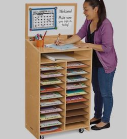 Lakeshore organizer
