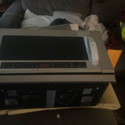 LG Microwave 