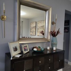 Console Table With Accent Mirror 