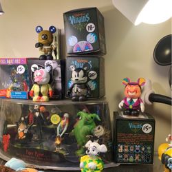 Disney Vinylmation Collectible Figurines In Box