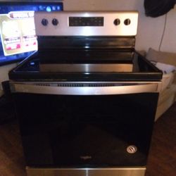 Whirlpool 5 Burner 30-in Surface Smart Stove