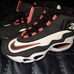 Nike Air Griffeys Size 5y