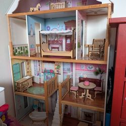 KidKraft Charlotte Classic Wooden Dollhouse with 14-Piece Accessory Set, for 12-Inch Dolls
