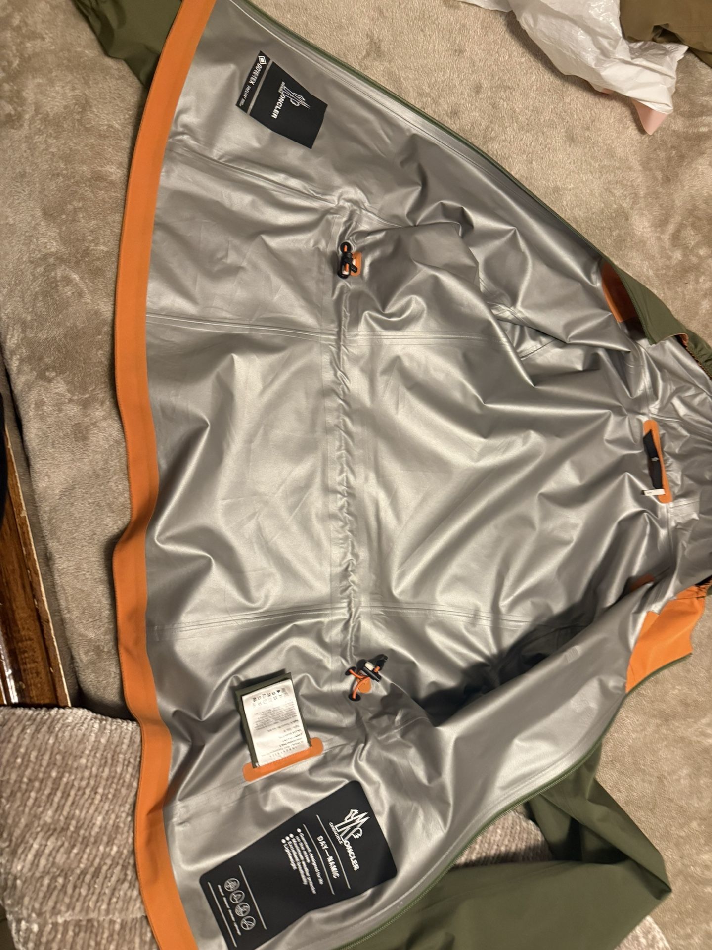 Women’s Moncler Rain Jacket Size Xsmall