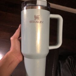 Stanley 40oz Shiny Blue