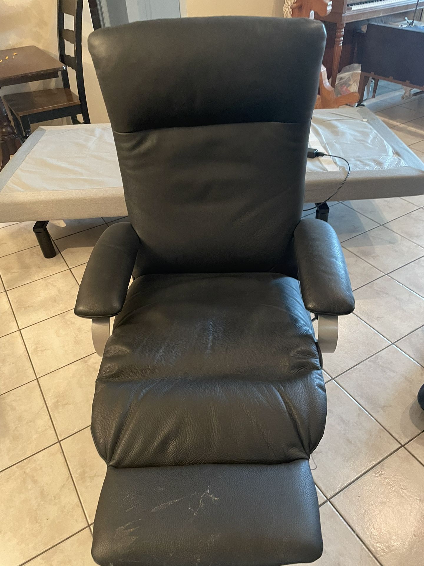 Leather Recliner Chair