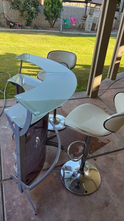 Table bar barstool