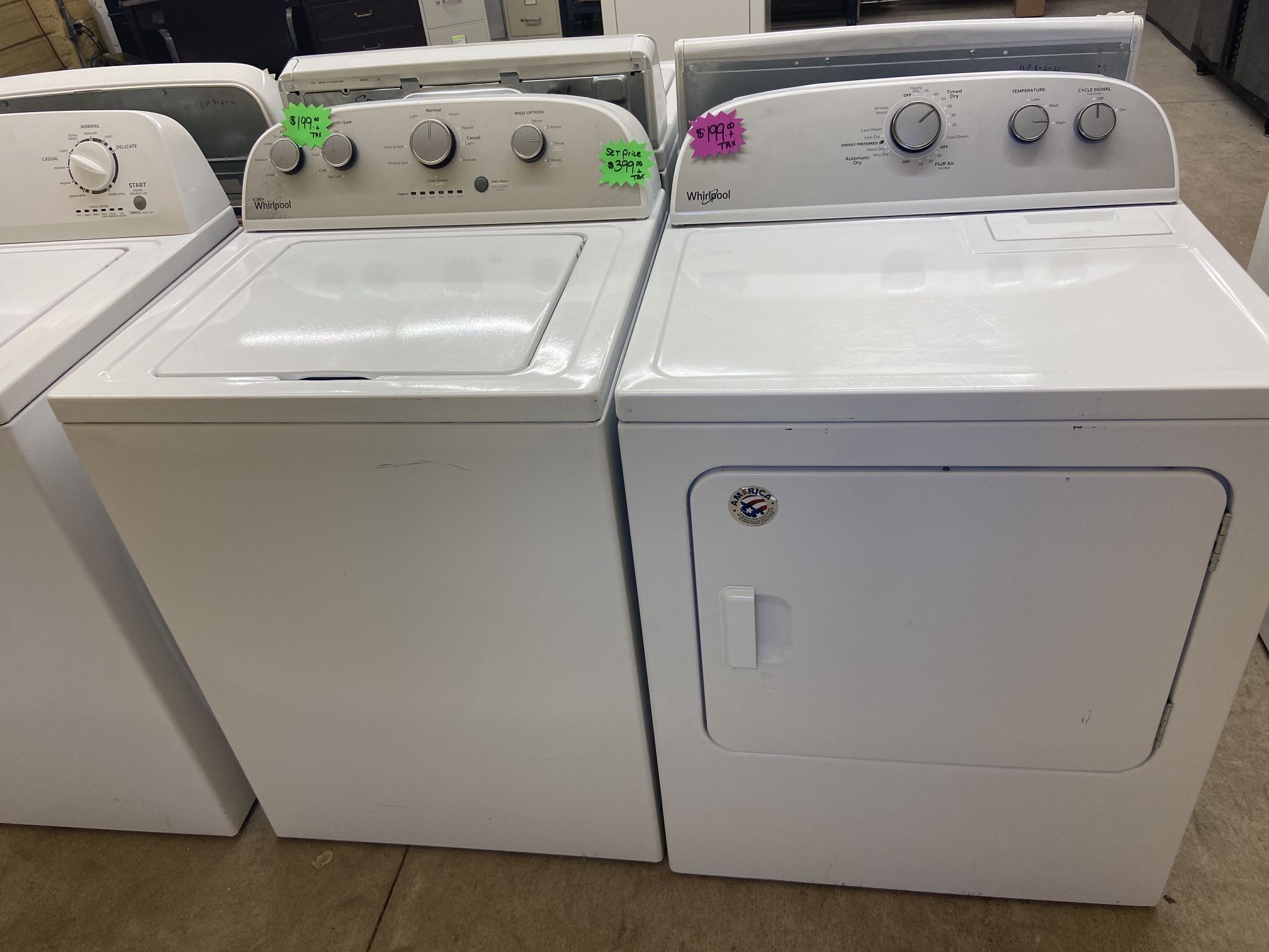 WHIRLPOOL WASHER AND DRYER SET