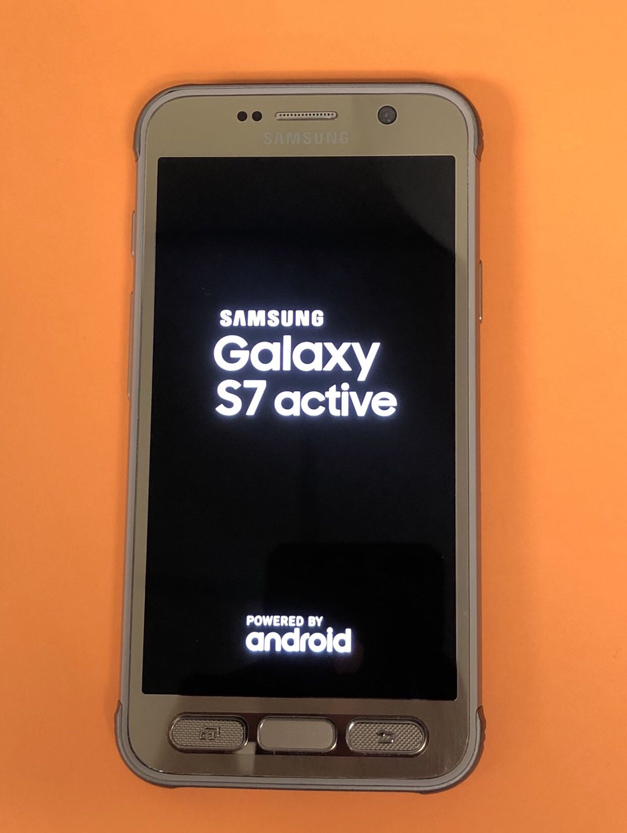 Samsung Galaxy S7 Active. 32GB. Unlocked with 30 Day Warranty
