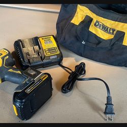 Dewalt Max 20v Drill Driver Atomic With Battery And Bag