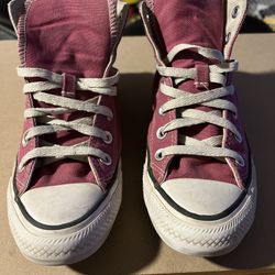 Allstar converse 5 1/2 women used $10.00