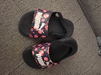 Puma Toddler Slides sz 9