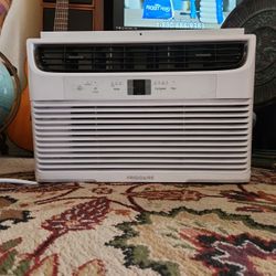 Frigidaire Window Air Conditioner With WiFi 8,000 BTU