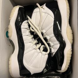 White Jordan 11 Retro