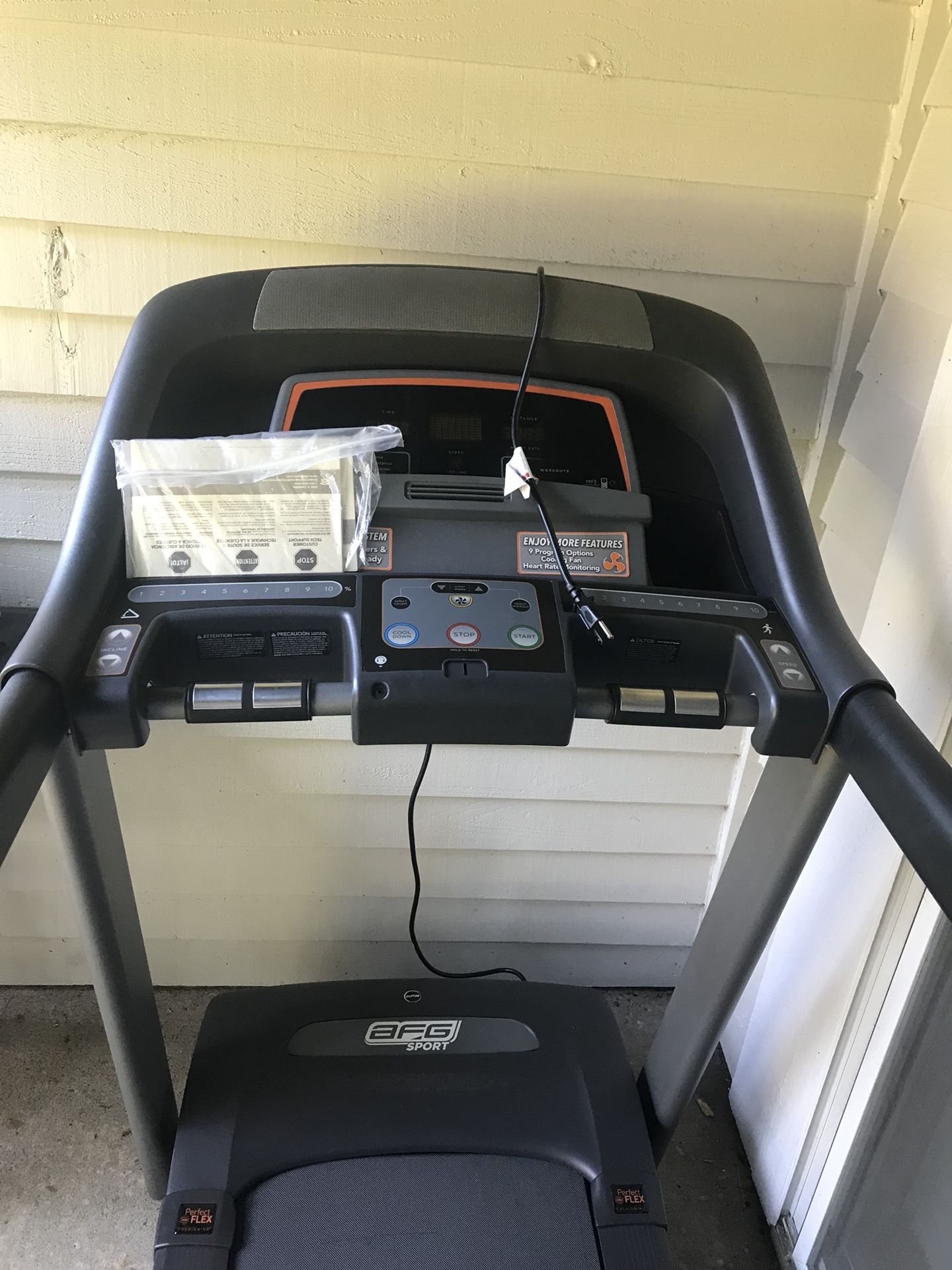 AFG Sport 3.5AT Treadmill for Sale in Silverdale, WA OfferUp