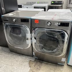LG THINQ FRONT LOAD WASHER 5.2 CUBIC FEET WITH DRYER 9.0 CUBIC FEET SET MEGA CAPACITY