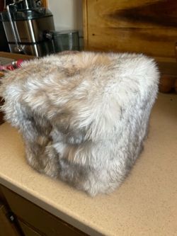 Custom fur Kleenex holder