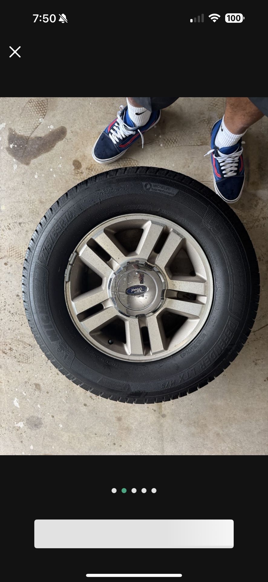 2006 Ford F150 Lariat 18 inch wheels and tires