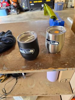 Seahawks metal cups