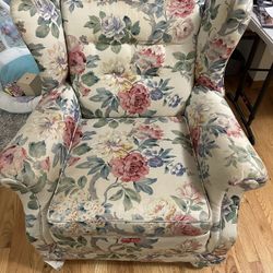 Grandma Rocking Chair 