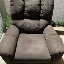 Lazyboy Style  Armchair 
