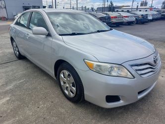 2010 Toyota Camry LE