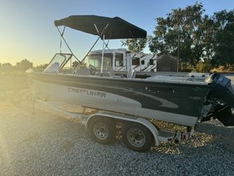 Creatliner 2050 Sportfisher