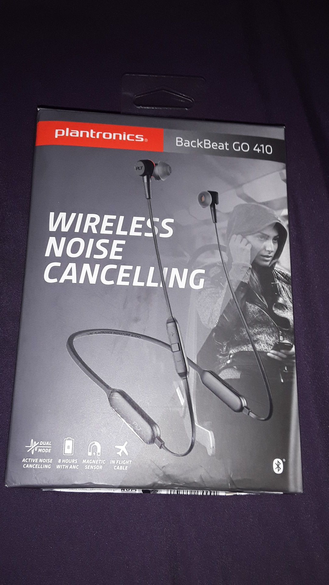 Back Beat wireless noise cancelling