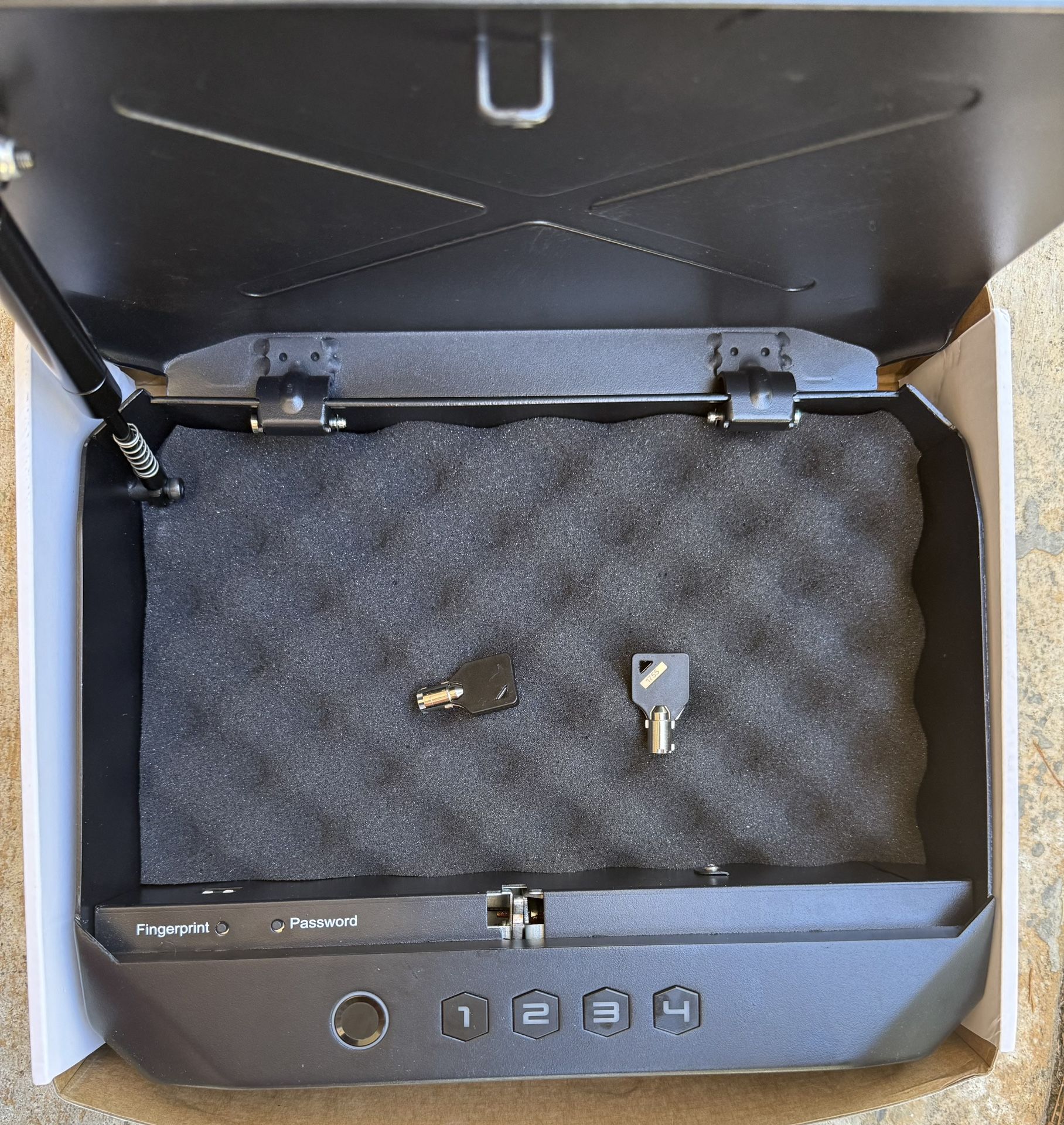 Biometric(fingerprint,passcode,key) Safe