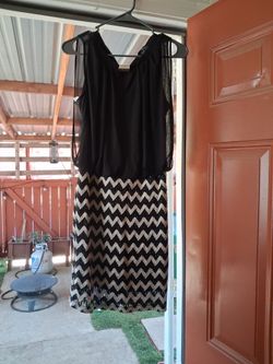 Black and white cocktail dress size medium