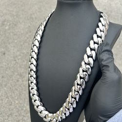20mm - 24inch White Gold Silver Plated Cuban Link 