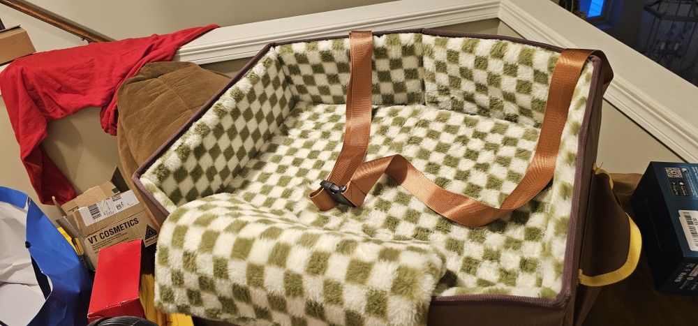 Dog XL Elevated Dog Car Carrier