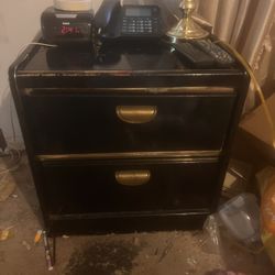 Nightstand 