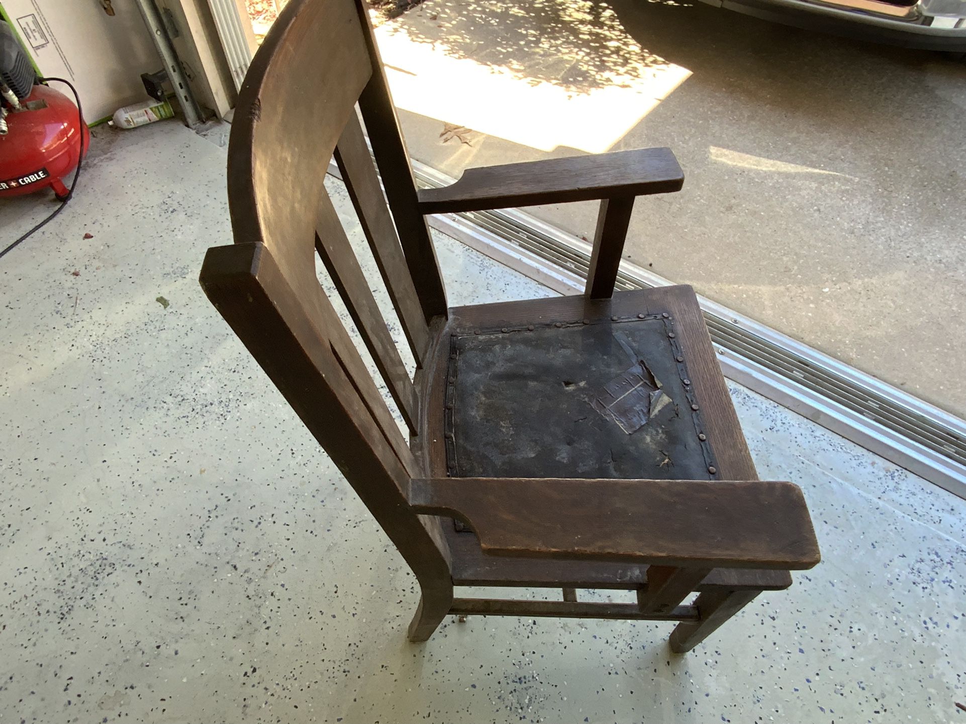 Antique  1900 Solid Oak Chair.