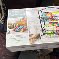 2-Tier Snack Stand