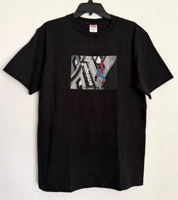 BRAND NEW Supreme Spiderman Marvel Black T-Shirt Tee Size SMALL Box Logo S