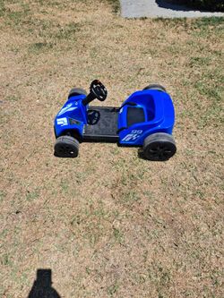 $100 Go Kart Asphalt Racer de 12 V, correpasillos Azul
