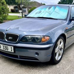 2004 BMW 330i