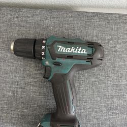 Makita DF333DZJ Drill Driver 10.8V/12V CXT 30 NM Clutch 