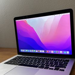 Apple MacBook Pro 13” Retina I5/8GB/256GB SSD $180